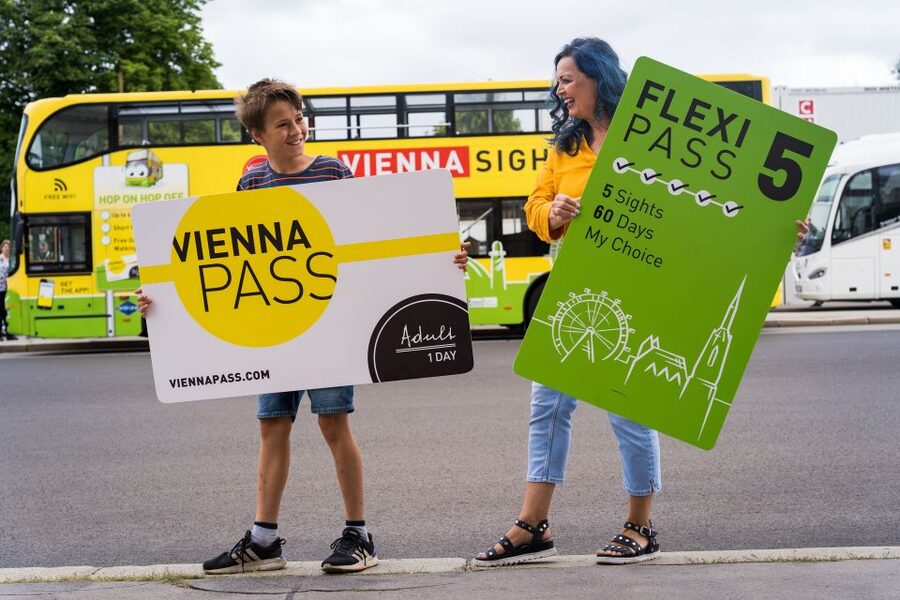 Vienna FLEXI Pass: Choose from 70+ Top Sights in one Ticket - Imperial Vienna: Belvedere, Treasury, and the Riding School