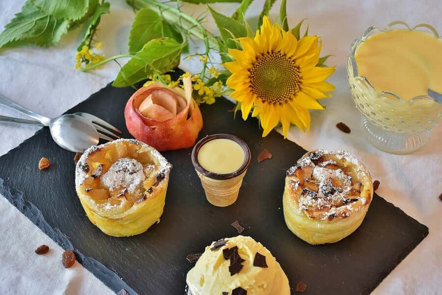 Vienna: Food tasting tour in Hidden Gems (Small Groups) - Meeting outside the Renaissance Theater