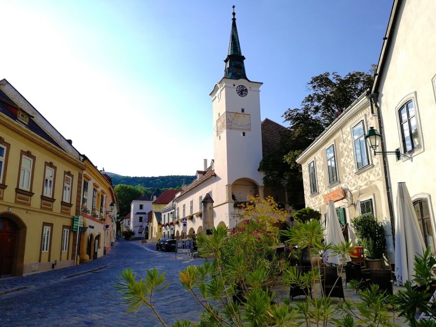 Vienna: Full-Day Vienna Woods Wine Tasting Tour - FAQ