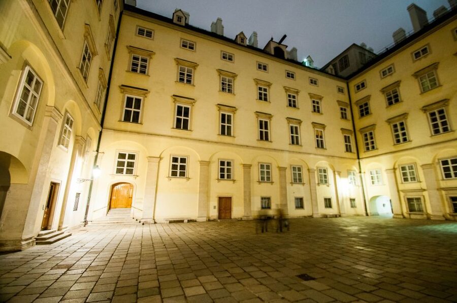 Vienna: Ghosts and Legends Guided Nighttime Walking Tour - Timing, weather, and what to wear