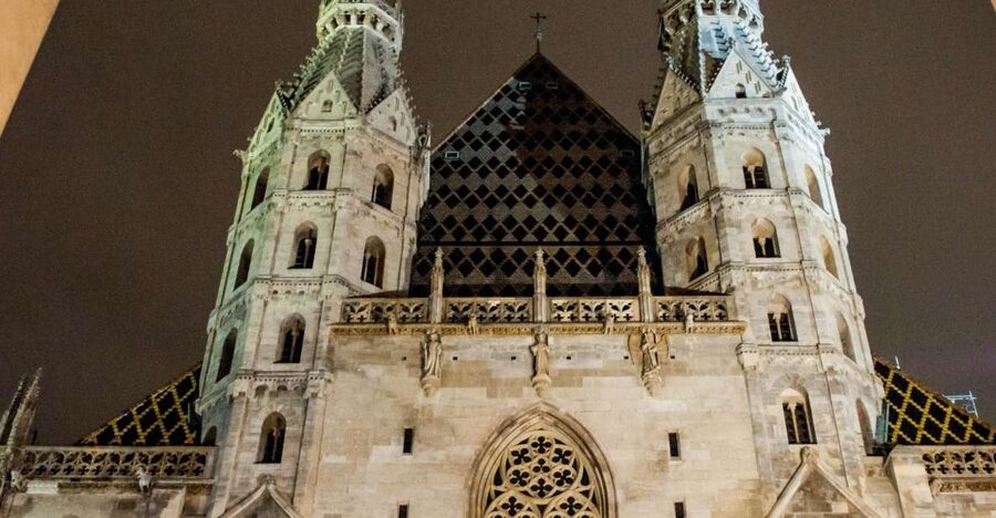Vienna: Ghosts and Legends Guided Nighttime Walking Tour - Starting near the Hofburg