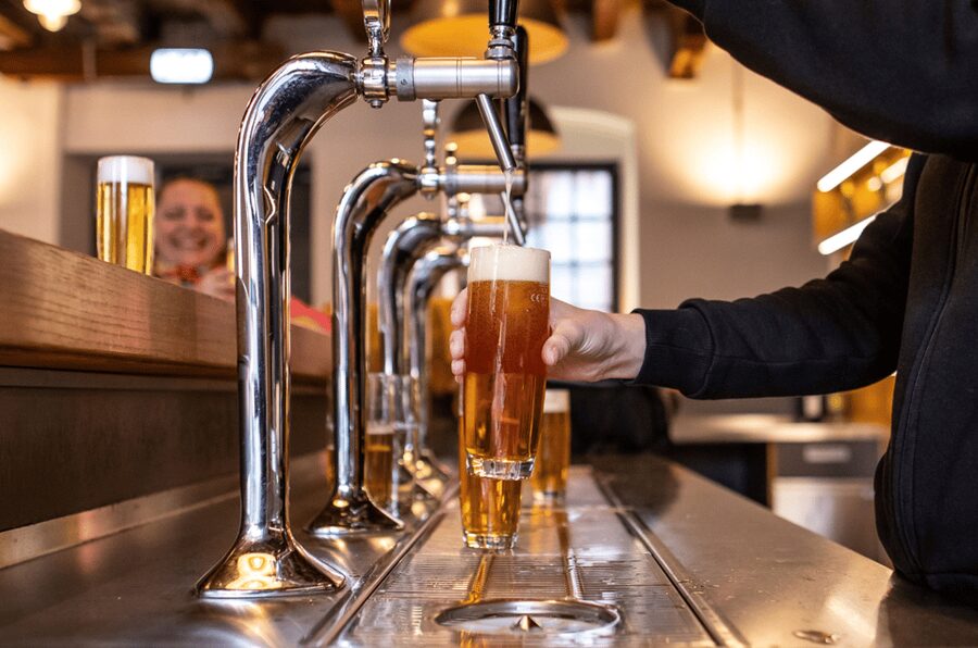 Vienna: Guided tour of the Ottakringer brewery - Why Ottakringer makes sense for a Vienna beer stop