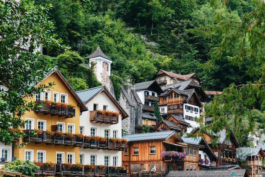 Vienna: Hallstatt & Alpine Peaks Day Trip with Skywalk Lift - Why this day trip works from Vienna