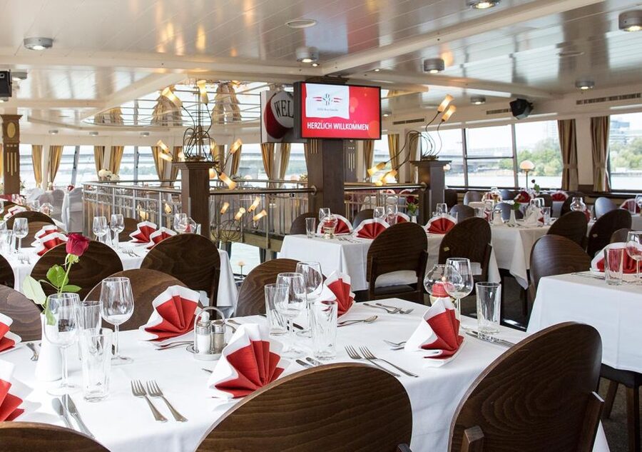 Vienna: Heurigen Cruise with Viennese Songs and Buffet - Who should book the MS Admiral Tegetthoff cruise?