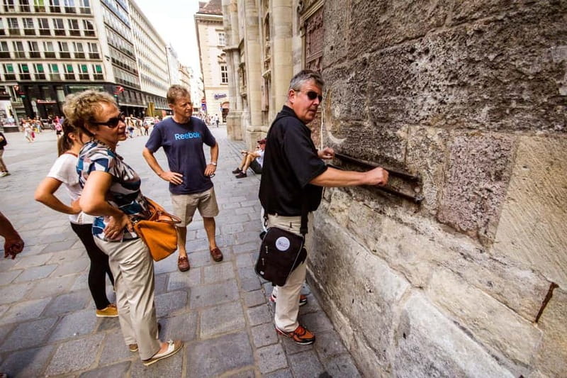Vienna: Hidden Secrets and Local Stories Walking Tour - St. Stephen’s Cathedral and the shape of Vienna