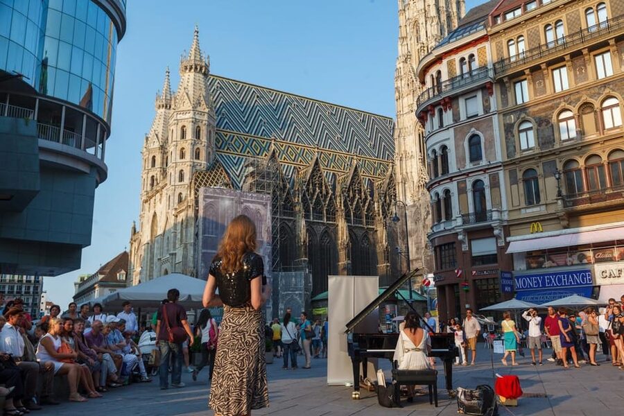 Vienna: Highlights Private Tour, Palaces & Sacher Cake - Demel and Vienna’s coffeehouse tradition
