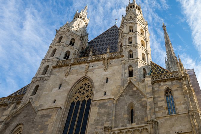 Vienna Highlights Self guided scavenger hunt and Walking Tour - Riddles replace the usual walking-tour script