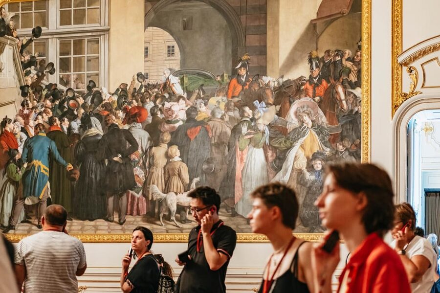 Vienna: Hofburg and Empress Sisi Museum Guided Tour - Key points to know before booking