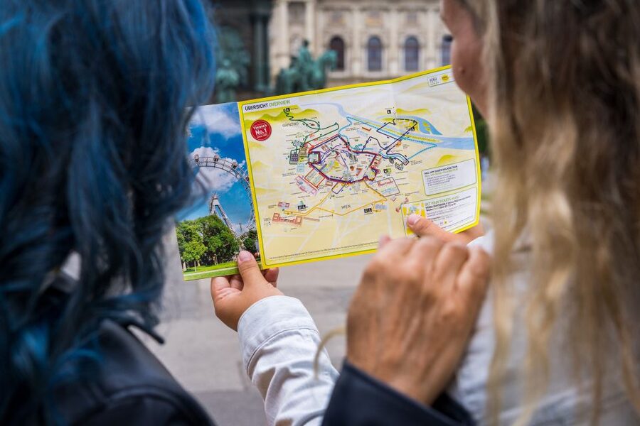 Vienna: Hop-On Hop-Off Sightseeing Bus Tour in 19 Languages - The walking app adds the streets the bus cannot show
