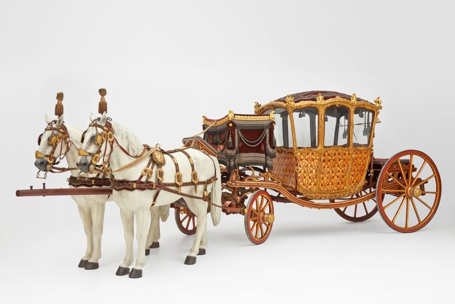 Vienna: Imperial Carriage Museum in Schönbrunn Palace Ticket - How the audio guide changes the visit