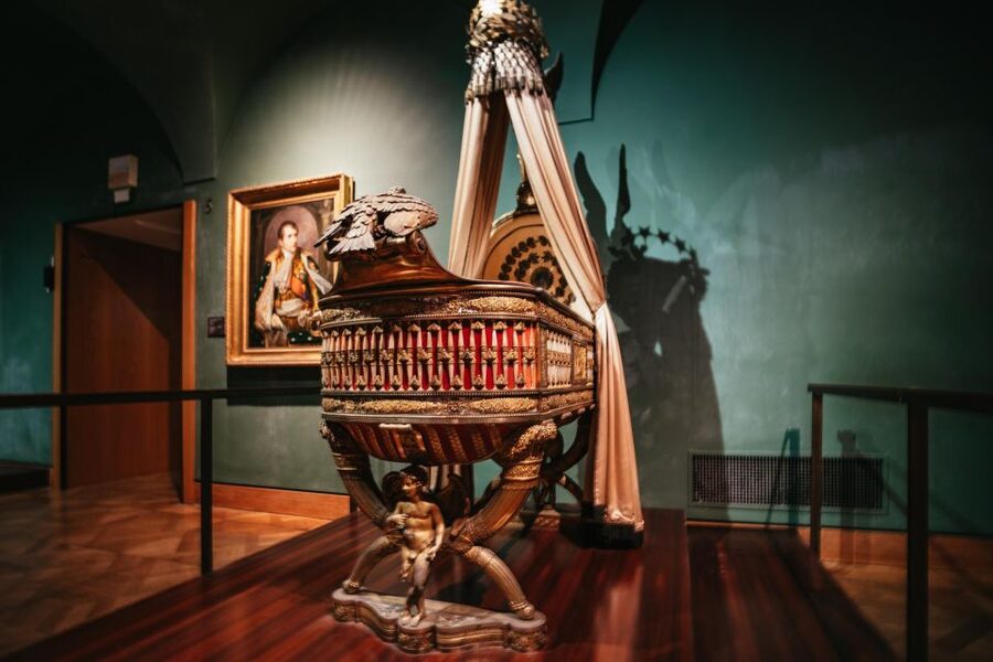 Vienna: Imperial Treasury in the Hofburg Palace - How long should you spend inside?