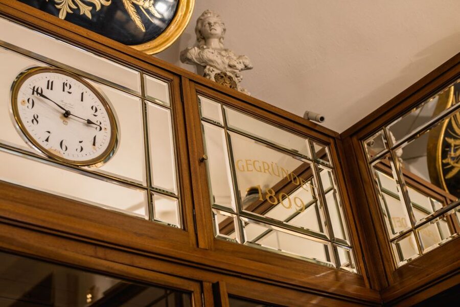Vienna: KuK Perfumery Filz - Viennese Perfume Tasting - What you actually smell and taste