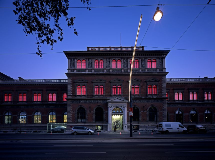 Vienna: MAK - Museum of Applied Arts - Tickets - Let the architecture set the mood
