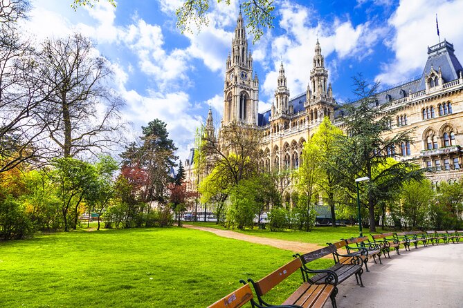 Vienna: Meet Beethoven Life Private Guided Walking Tour - The Ringstrasse links the whole walk