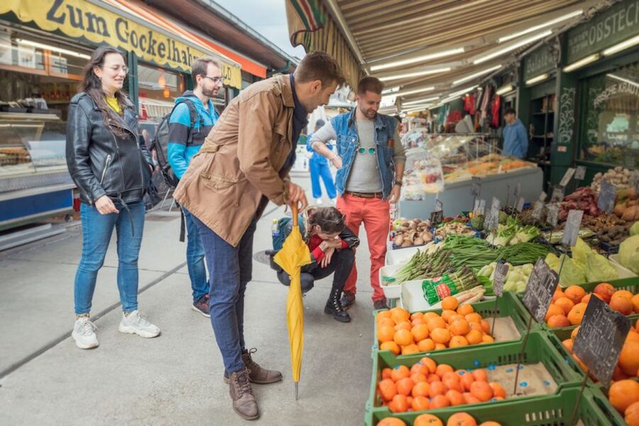 Vienna: Naschmarkt Guided Food Tour - The first tastings: olives, cheese, and market flavors
