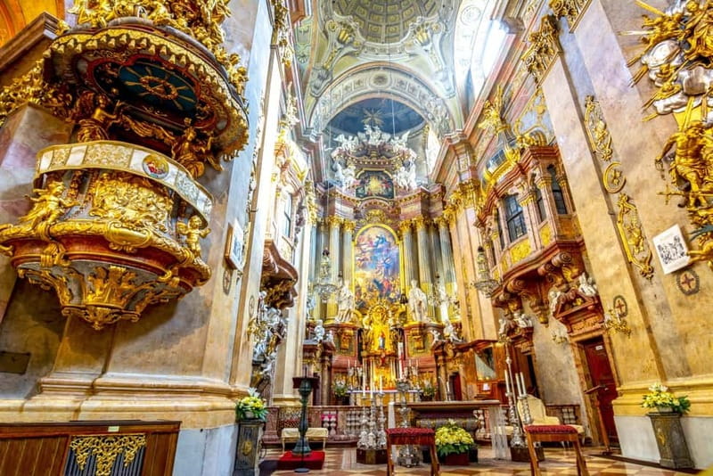 Vienna: Old Town Highlights Private or Group Walking Tour - Imperial Treasury: the four-hour private option