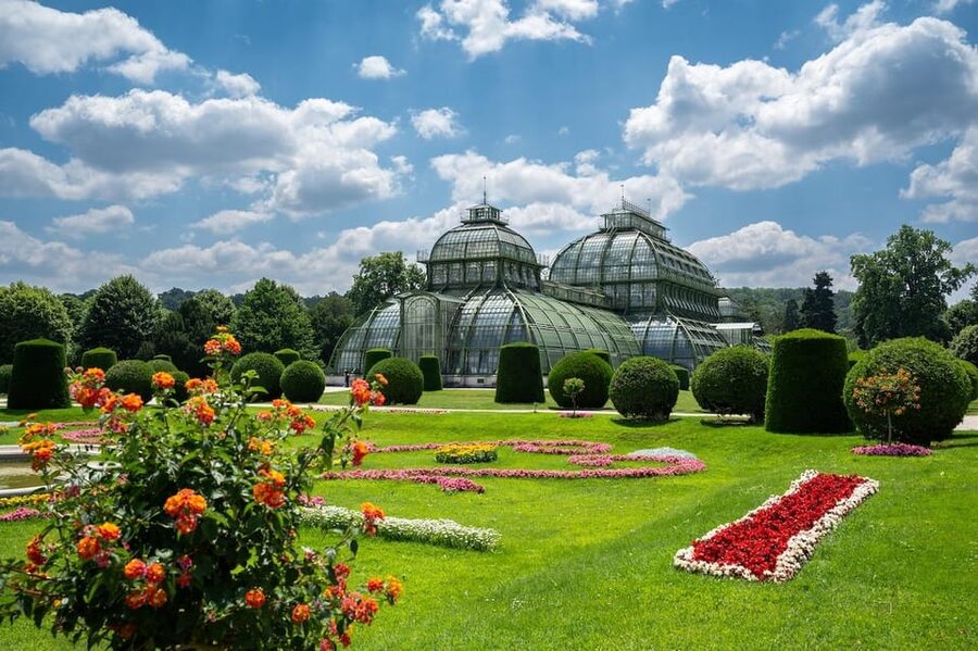 Vienna Private Full Day Tour – Tickets to Schönbrunn & Lunch - Griechenbeisl and Vienna’s food and music connections