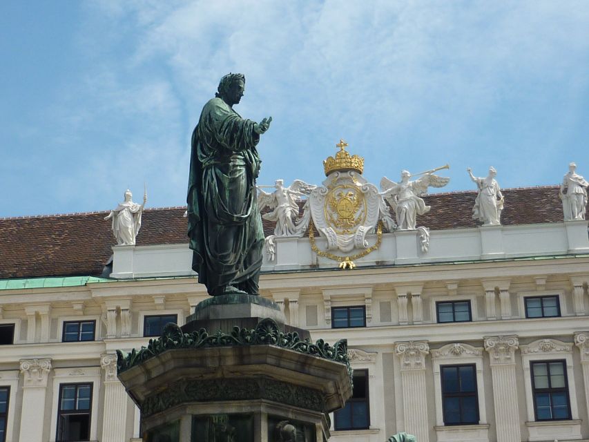 Vienna: Private Guided Walking Tour - Graben, Kohlmarkt, and Vienna’s grand center