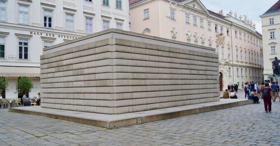 Vienna: Private Jewish Walking Tour - Key points to know before booking