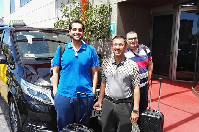Vienna Private Transfer from Vienna Airport to City centre - The driver experience: from quiet ride to local tips