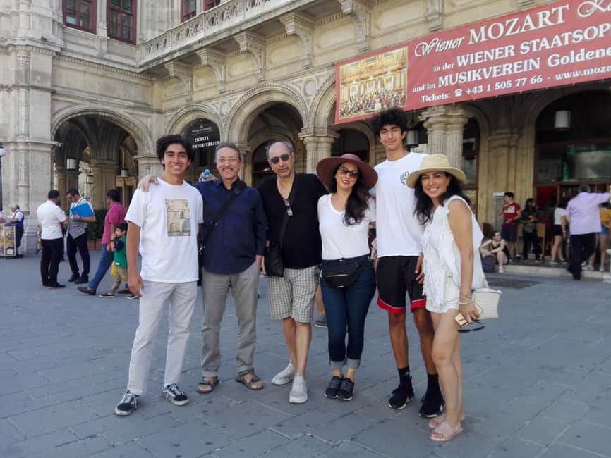 Vienna: Private Walking Tour with a Local Guide - Why a private Vienna walk can be a smart first activity