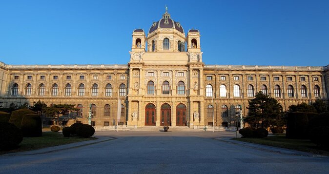 Vienna Scavenger Hunt and Highlights Self Guided Audio Tour - Key points at a glance