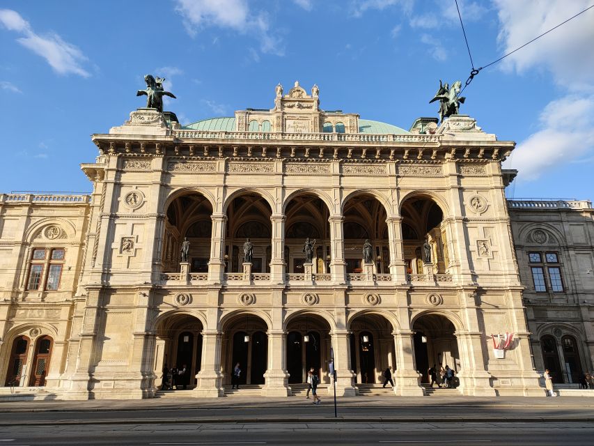 Vienna: Schönbrunn Palace and City Center Guided Tour - St. Stephen’s Cathedral as the final landmark