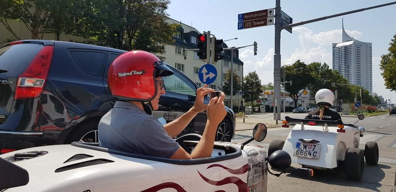 Vienna: Sightseeing Tour in Hotrod - Key points before you book