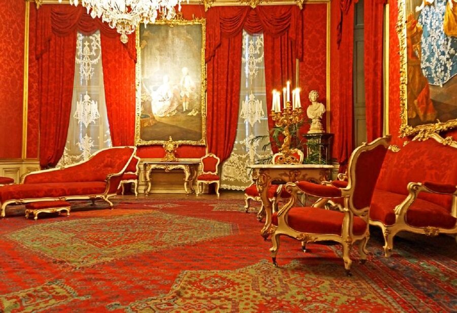 Vienna: Skip-the-Line Hofburg Ticket & Sisi Museum Tour - Meeting at Michaelerplatz 3