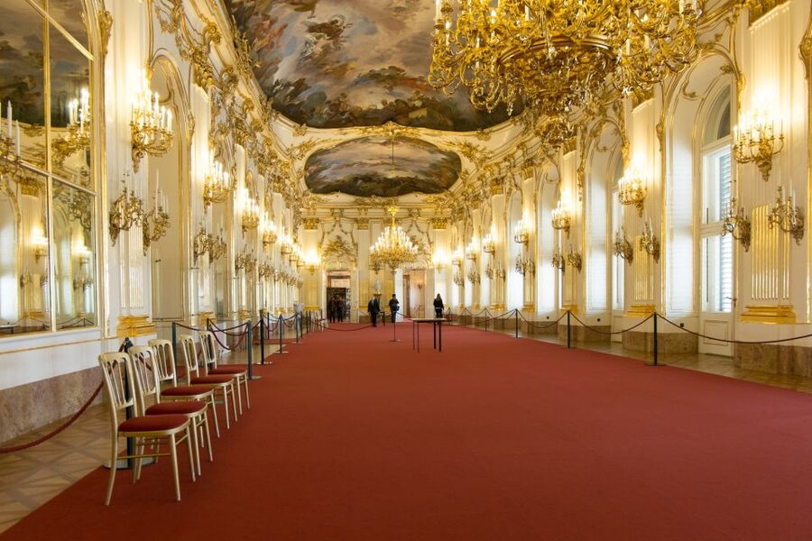 Vienna: Skip-the-Line Schönbrunn Palace & Gardens Tour - Best timing, season, and type of visitor