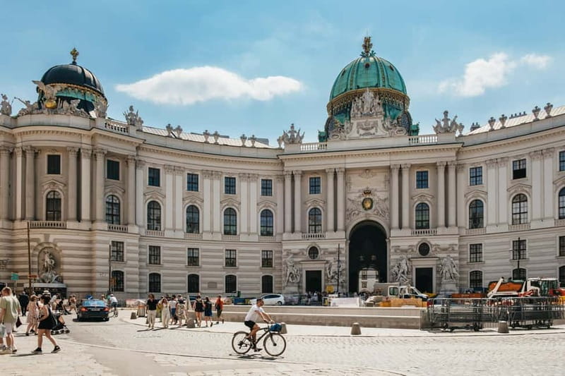 Vienna: Spanish Riding School Guided Architectural Tour - Timing, meeting point, and practical preparation