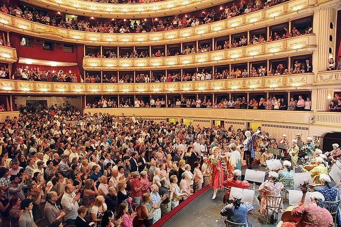 Vienna State Opera House Mozart Concert in Historical Costumes - The Vienna State Opera connection