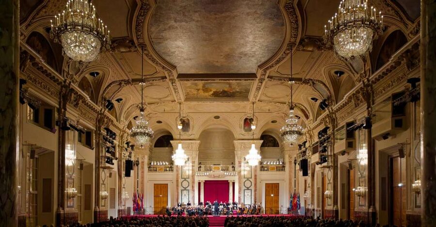 Vienna: Strauss and Mozart Concert at Hofburg Palace - The orchestra, singers, and dancers