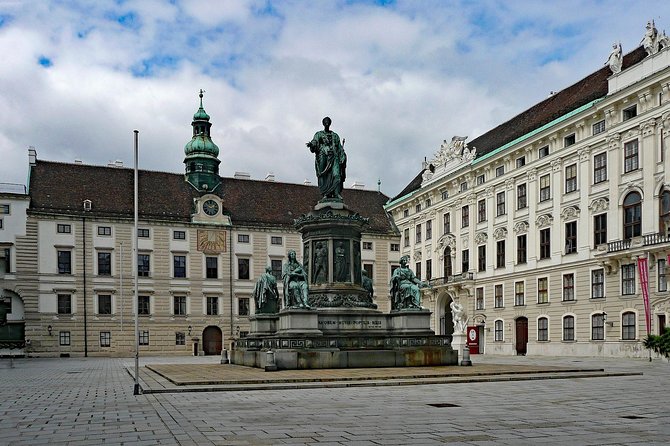 Vienna: The Great Plague Exploration Game - St. Stephen’s Cathedral and its tiled roof