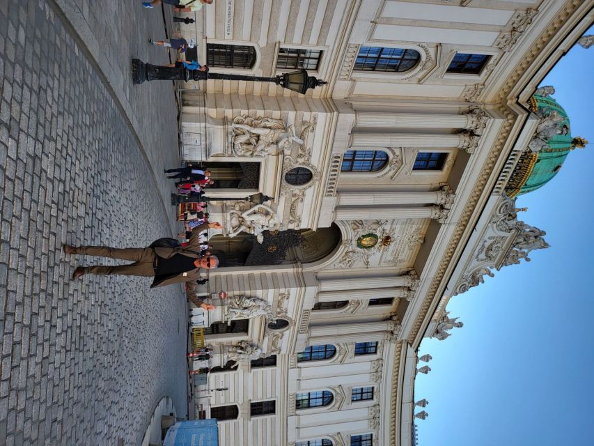 Vienna - the making of a Weltstadt - guided Citytour - Michaelerplatz opens the door to the Hofburg