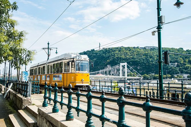 Vienna to Budapest - Private transfer with 2h of Sightseeing - Who will get the most from this transfer?
