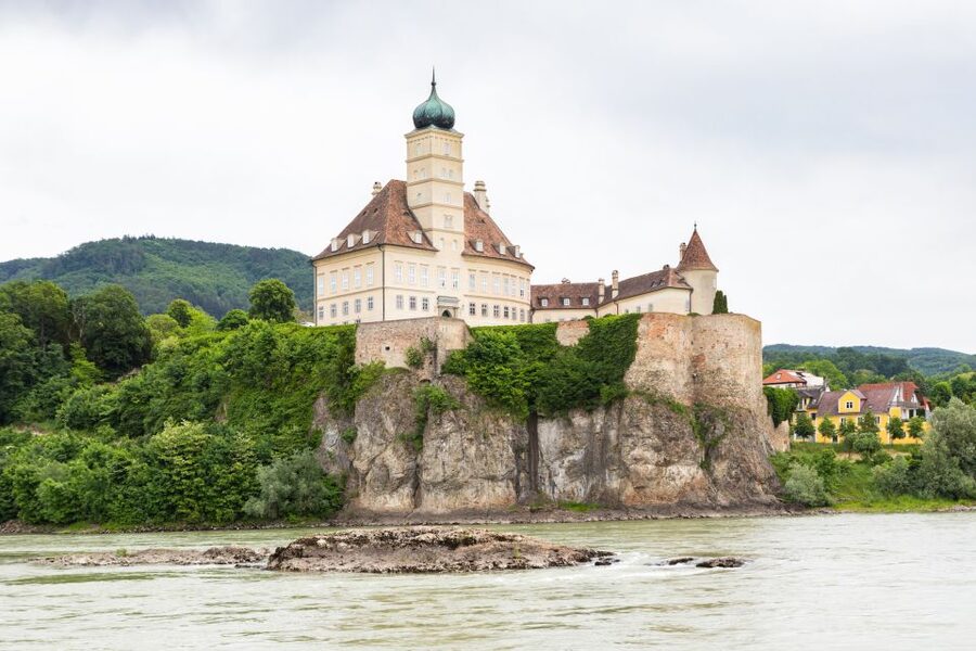 Vienna: Wachau Valley, Melk Abbey Tour with Danube Boat Trip - What $151 buys you