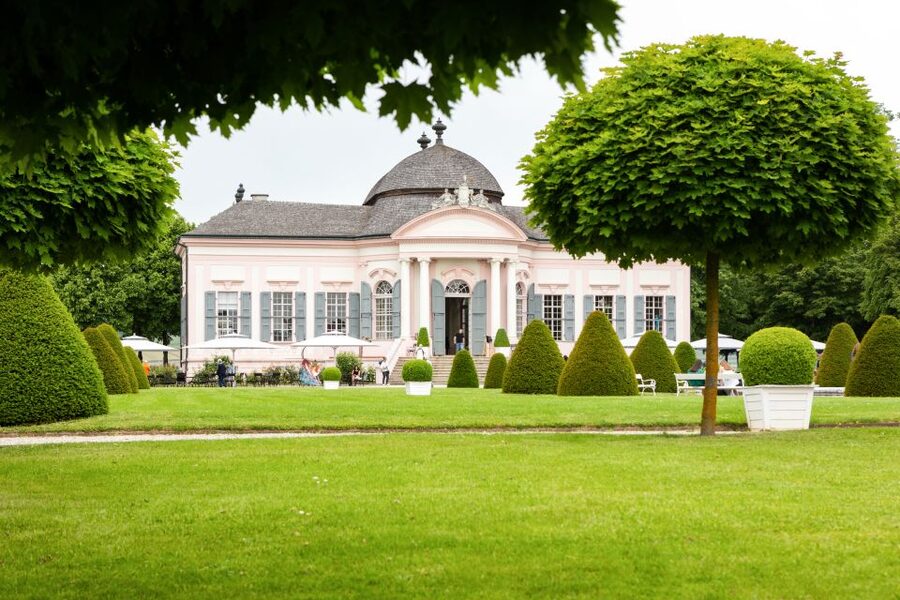 Vienna: Wachau Valley, Melk Abbey Tour with Danube Boat Trip - Dürnstein and the Richard the Lionheart story