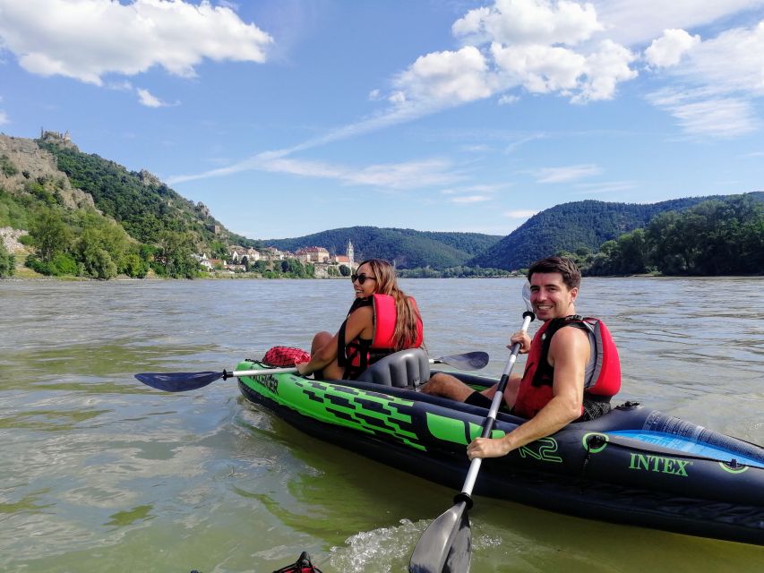 Vienna: Wachau Valley Private Kayak and Wine Tour - Lunch in a Wachau hamlet costs extra