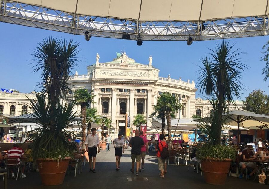 Vienna: Walking Tour of the Historic Ringstrasse - Heldenplatz, museums, and the imperial setting