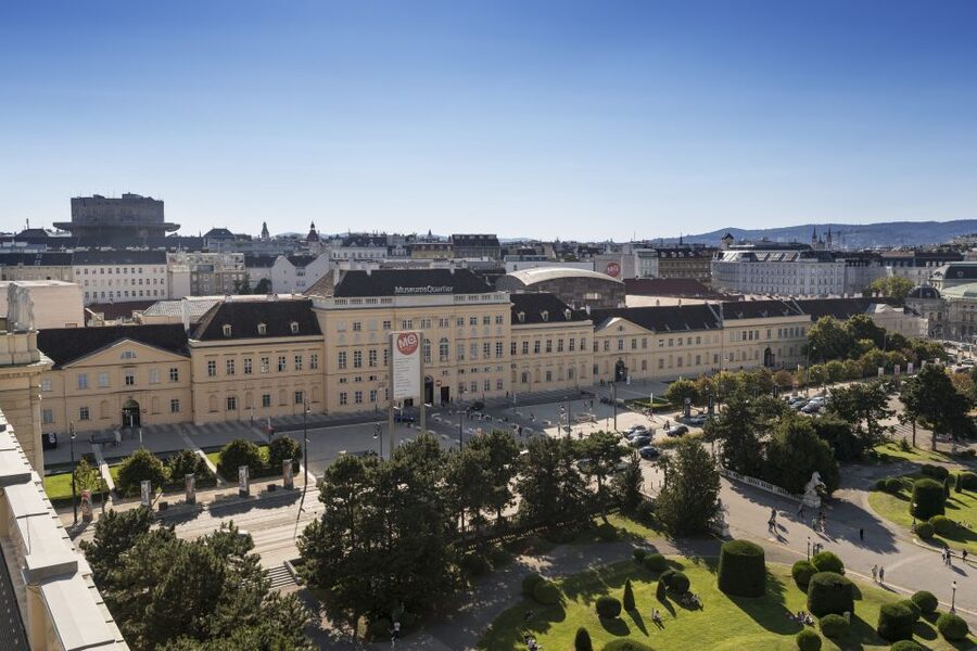 Vienna: Walking Tour of the MuseumsQuartier with Guide - Meeting at MQ Point