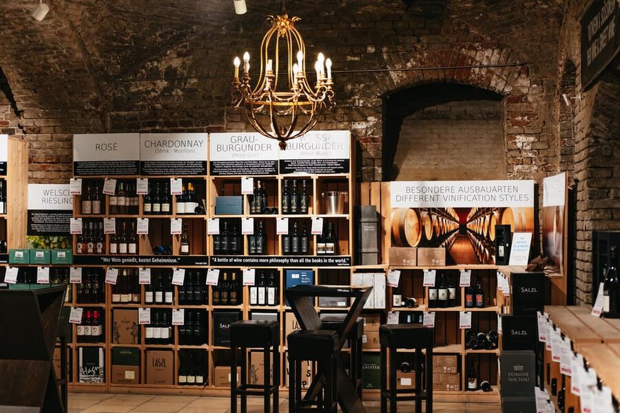 Vienna: Wine Tasting Experience in a Private Wine Cellar - The 45 or 60-minute tasting