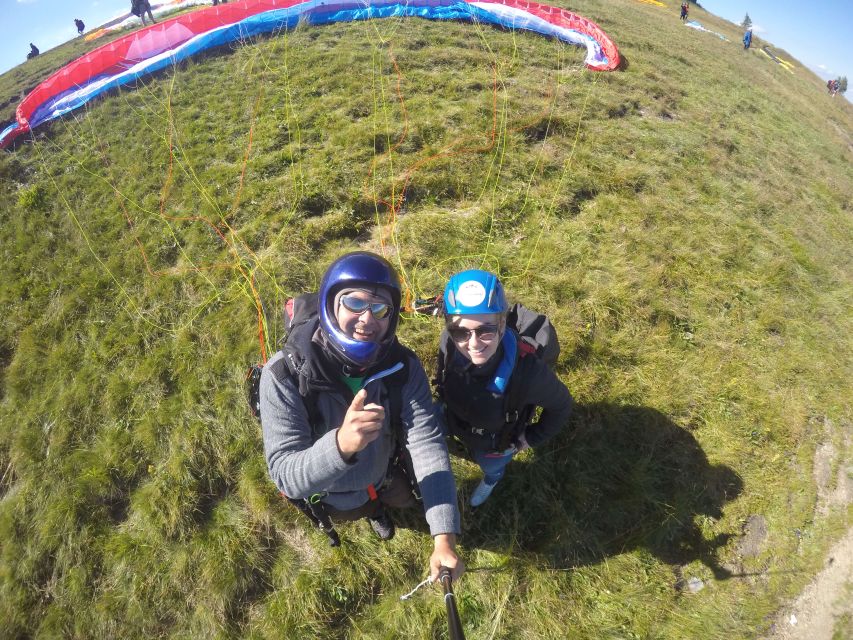 Villach/Ossiachersee: Paragliding "Action" Tandemflug - The large landing area and return to Villach
