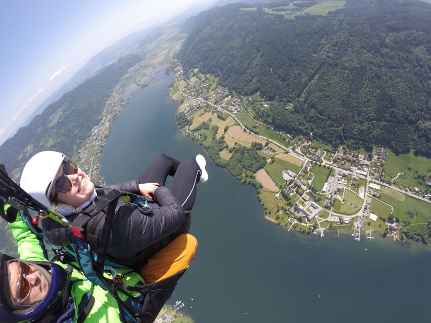 Villach/Ossiachersee: Paragliding "Action" Tandemflug - Who will enjoy this tandem flight most?