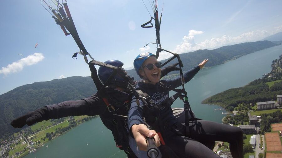 Villach/Ossiachersee: Paragliding "Panorama" Tandemflug - Meeting at Flycenter Ossiacher See