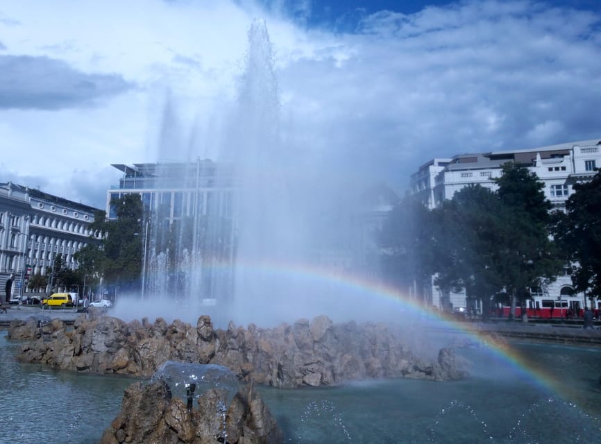 Wien: Tours with locals by public transport & walking - What the Transport Lessons Really Add