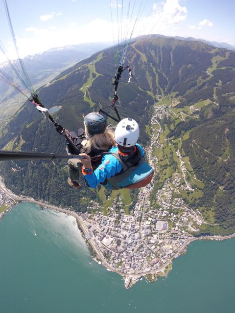 Zell am See: Paragliding Tandem Flight - One hour above Zell am See